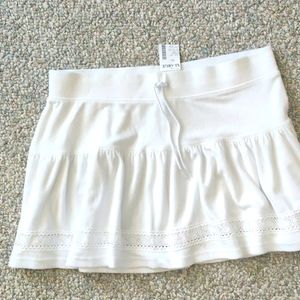NWT Stretch XL white skirt